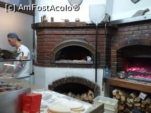 [P05] tânarul pregateste pizza » foto by Yolanda
 - 
<span class="allrVoted glyphicon glyphicon-heart hidden" id="av1285566"></span>
<a class="m-l-10 hidden" id="sv1285566" onclick="voting_Foto_DelVot(,1285566,9747)" role="button">șterge vot <span class="glyphicon glyphicon-remove"></span></a>
<a id="v91285566" class=" c-red"  onclick="voting_Foto_SetVot(1285566)" role="button"><span class="glyphicon glyphicon-heart-empty"></span> <b>LIKE</b> = Votează poza</a> <img class="hidden"  id="f1285566W9" src="/imagini/loader.gif" border="0" /><span class="AjErrMes hidden" id="e1285566ErM"></span>