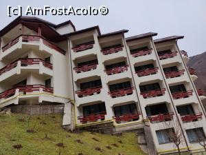 [P16] Hotel Dobru » foto by crismis
 - 
<span class="allrVoted glyphicon glyphicon-heart hidden" id="av1353894"></span>
<a class="m-l-10 hidden" id="sv1353894" onclick="voting_Foto_DelVot(,1353894,9750)" role="button">șterge vot <span class="glyphicon glyphicon-remove"></span></a>
<a id="v91353894" class=" c-red"  onclick="voting_Foto_SetVot(1353894)" role="button"><span class="glyphicon glyphicon-heart-empty"></span> <b>LIKE</b> = Votează poza</a> <img class="hidden"  id="f1353894W9" src="/imagini/loader.gif" border="0" /><span class="AjErrMes hidden" id="e1353894ErM"></span>