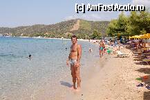[P06] plaja din fata hotelului, cu sezlonguri si umbrelute » foto by pmanuela
 - 
<span class="allrVoted glyphicon glyphicon-heart hidden" id="av239253"></span>
<a class="m-l-10 hidden" id="sv239253" onclick="voting_Foto_DelVot(,239253,9758)" role="button">șterge vot <span class="glyphicon glyphicon-remove"></span></a>
<a id="v9239253" class=" c-red"  onclick="voting_Foto_SetVot(239253)" role="button"><span class="glyphicon glyphicon-heart-empty"></span> <b>LIKE</b> = Votează poza</a> <img class="hidden"  id="f239253W9" src="/imagini/loader.gif" border="0" /><span class="AjErrMes hidden" id="e239253ErM"></span>