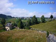 [P05] In minunatele imprejurimi se pot face excursii foarte relaxante, aerul fiind de o calitate exceptionala. » foto by villie71
 - 
<span class="allrVoted glyphicon glyphicon-heart hidden" id="av241810"></span>
<a class="m-l-10 hidden" id="sv241810" onclick="voting_Foto_DelVot(,241810,9768)" role="button">șterge vot <span class="glyphicon glyphicon-remove"></span></a>
<a id="v9241810" class=" c-red"  onclick="voting_Foto_SetVot(241810)" role="button"><span class="glyphicon glyphicon-heart-empty"></span> <b>LIKE</b> = Votează poza</a> <img class="hidden"  id="f241810W9" src="/imagini/loader.gif" border="0" /><span class="AjErrMes hidden" id="e241810ErM"></span>