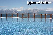 [P19] Infinity pool. Privelistea la acest hotel face toti banii » foto by Andox
 - 
<span class="allrVoted glyphicon glyphicon-heart hidden" id="av373878"></span>
<a class="m-l-10 hidden" id="sv373878" onclick="voting_Foto_DelVot(,373878,9786)" role="button">șterge vot <span class="glyphicon glyphicon-remove"></span></a>
<a id="v9373878" class=" c-red"  onclick="voting_Foto_SetVot(373878)" role="button"><span class="glyphicon glyphicon-heart-empty"></span> <b>LIKE</b> = Votează poza</a> <img class="hidden"  id="f373878W9" src="/imagini/loader.gif" border="0" /><span class="AjErrMes hidden" id="e373878ErM"></span>