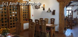 [P06] Casa Iurca de Călinești » foto by Mihnea-Alexandru
 - 
<span class="allrVoted glyphicon glyphicon-heart hidden" id="av1260331"></span>
<a class="m-l-10 hidden" id="sv1260331" onclick="voting_Foto_DelVot(,1260331,9803)" role="button">șterge vot <span class="glyphicon glyphicon-remove"></span></a>
<a id="v91260331" class=" c-red"  onclick="voting_Foto_SetVot(1260331)" role="button"><span class="glyphicon glyphicon-heart-empty"></span> <b>LIKE</b> = Votează poza</a> <img class="hidden"  id="f1260331W9" src="/imagini/loader.gif" border="0" /><span class="AjErrMes hidden" id="e1260331ErM"></span>