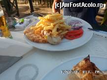 [P22] souvlaki la taverna Under The Pine Tree » foto by amero
 - 
<span class="allrVoted glyphicon glyphicon-heart hidden" id="av471706"></span>
<a class="m-l-10 hidden" id="sv471706" onclick="voting_Foto_DelVot(,471706,9828)" role="button">șterge vot <span class="glyphicon glyphicon-remove"></span></a>
<a id="v9471706" class=" c-red"  onclick="voting_Foto_SetVot(471706)" role="button"><span class="glyphicon glyphicon-heart-empty"></span> <b>LIKE</b> = Votează poza</a> <img class="hidden"  id="f471706W9" src="/imagini/loader.gif" border="0" /><span class="AjErrMes hidden" id="e471706ErM"></span>