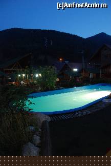[P02] piscina noaptea » foto by Chloe
 - 
<span class="allrVoted glyphicon glyphicon-heart hidden" id="av458145"></span>
<a class="m-l-10 hidden" id="sv458145" onclick="voting_Foto_DelVot(,458145,9926)" role="button">șterge vot <span class="glyphicon glyphicon-remove"></span></a>
<a id="v9458145" class=" c-red"  onclick="voting_Foto_SetVot(458145)" role="button"><span class="glyphicon glyphicon-heart-empty"></span> <b>LIKE</b> = Votează poza</a> <img class="hidden"  id="f458145W9" src="/imagini/loader.gif" border="0" /><span class="AjErrMes hidden" id="e458145ErM"></span>