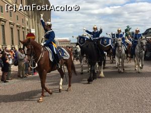 [P22] Ceremonia de schimbare a gărzii la Stockholm.  » foto by Aurici
 - 
<span class="allrVoted glyphicon glyphicon-heart hidden" id="av799884"></span>
<a class="m-l-10 hidden" id="sv799884" onclick="voting_Foto_DelVot(,799884,9962)" role="button">șterge vot <span class="glyphicon glyphicon-remove"></span></a>
<a id="v9799884" class=" c-red"  onclick="voting_Foto_SetVot(799884)" role="button"><span class="glyphicon glyphicon-heart-empty"></span> <b>LIKE</b> = Votează poza</a> <img class="hidden"  id="f799884W9" src="/imagini/loader.gif" border="0" /><span class="AjErrMes hidden" id="e799884ErM"></span>