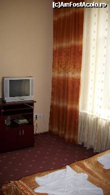 [P03] La casa Marcea din Horezu am primit o camera curata, placut aranjata, luminoasa, prosoape impecabile, lenjerie alba, perfecta, pat foarte comod, baie spatioasa. » foto by alinaburlacu
 - 
<span class="allrVoted glyphicon glyphicon-heart hidden" id="av247341"></span>
<a class="m-l-10 hidden" id="sv247341" onclick="voting_Foto_DelVot(,247341,9989)" role="button">șterge vot <span class="glyphicon glyphicon-remove"></span></a>
<a id="v9247341" class=" c-red"  onclick="voting_Foto_SetVot(247341)" role="button"><span class="glyphicon glyphicon-heart-empty"></span> <b>LIKE</b> = Votează poza</a> <img class="hidden"  id="f247341W9" src="/imagini/loader.gif" border="0" /><span class="AjErrMes hidden" id="e247341ErM"></span>