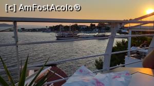 [P06] La o terasa in Neos Marmaras » foto by machetrei
 - 
<span class="allrVoted glyphicon glyphicon-heart hidden" id="av1240198"></span>
<a class="m-l-10 hidden" id="sv1240198" onclick="voting_Foto_DelVot(,1240198,9990)" role="button">șterge vot <span class="glyphicon glyphicon-remove"></span></a>
<a id="v91240198" class=" c-red"  onclick="voting_Foto_SetVot(1240198)" role="button"><span class="glyphicon glyphicon-heart-empty"></span> <b>LIKE</b> = Votează poza</a> <img class="hidden"  id="f1240198W9" src="/imagini/loader.gif" border="0" /><span class="AjErrMes hidden" id="e1240198ErM"></span>