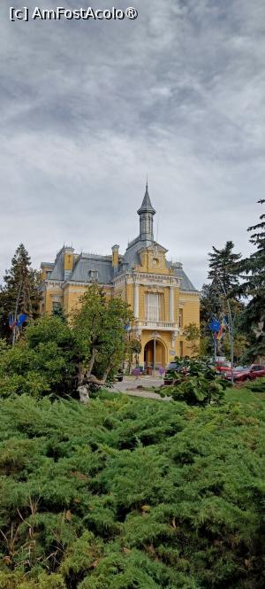 [P01] Primăria Municipiului Botoșani. » foto by tata123 🔱
 - 
<span class="allrVoted glyphicon glyphicon-heart hidden" id="av1402221"></span>
<a class="m-l-10 hidden" id="sv1402221" onclick="voting_Foto_DelVot(,1402221,9996)" role="button">șterge vot <span class="glyphicon glyphicon-remove"></span></a>
<a id="v91402221" class=" c-red"  onclick="voting_Foto_SetVot(1402221)" role="button"><span class="glyphicon glyphicon-heart-empty"></span> <b>LIKE</b> = Votează poza</a> <img class="hidden"  id="f1402221W9" src="/imagini/loader.gif" border="0" /><span class="AjErrMes hidden" id="e1402221ErM"></span>