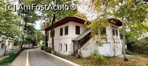 [P13] Casa Manolache Iorga. » foto by tata123 🔱
 - 
<span class="allrVoted glyphicon glyphicon-heart hidden" id="av1402233"></span>
<a class="m-l-10 hidden" id="sv1402233" onclick="voting_Foto_DelVot(,1402233,9996)" role="button">șterge vot <span class="glyphicon glyphicon-remove"></span></a>
<a id="v91402233" class=" c-red"  onclick="voting_Foto_SetVot(1402233)" role="button"><span class="glyphicon glyphicon-heart-empty"></span> <b>LIKE</b> = Votează poza</a> <img class="hidden"  id="f1402233W9" src="/imagini/loader.gif" border="0" /><span class="AjErrMes hidden" id="e1402233ErM"></span>
