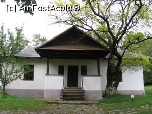 [P01] Casa memorială Mihai Eminescu - Ipotești.  » foto by tata123 🔱
 - 
<span class="allrVoted glyphicon glyphicon-heart hidden" id="av860220"></span>
<a class="m-l-10 hidden" id="sv860220" onclick="voting_Foto_DelVot(,860220,9996)" role="button">șterge vot <span class="glyphicon glyphicon-remove"></span></a>
<a id="v9860220" class=" c-red"  onclick="voting_Foto_SetVot(860220)" role="button"><span class="glyphicon glyphicon-heart-empty"></span> <b>LIKE</b> = Votează poza</a> <img class="hidden"  id="f860220W9" src="/imagini/loader.gif" border="0" /><span class="AjErrMes hidden" id="e860220ErM"></span>