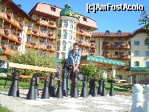 [P16] HOTEL IN KRANZACH » foto by Chien
 - 
<span class="allrVoted glyphicon glyphicon-heart hidden" id="av262751"></span>
<a class="m-l-10 hidden" id="sv262751" onclick="voting_Foto_DelVot(,262751,10061)" role="button">șterge vot <span class="glyphicon glyphicon-remove"></span></a>
<a id="v9262751" class=" c-red"  onclick="voting_Foto_SetVot(262751)" role="button"><span class="glyphicon glyphicon-heart-empty"></span> <b>LIKE</b> = Votează poza</a> <img class="hidden"  id="f262751W9" src="/imagini/loader.gif" border="0" /><span class="AjErrMes hidden" id="e262751ErM"></span>