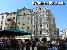 [P57] Innsbruck, in centrul pietonal » foto by ileanaxperta*
 - 
<span class="allrVoted glyphicon glyphicon-heart hidden" id="av249833"></span>
<a class="m-l-10 hidden" id="sv249833" onclick="voting_Foto_DelVot(,249833,10061)" role="button">șterge vot <span class="glyphicon glyphicon-remove"></span></a>
<a id="v9249833" class=" c-red"  onclick="voting_Foto_SetVot(249833)" role="button"><span class="glyphicon glyphicon-heart-empty"></span> <b>LIKE</b> = Votează poza</a> <img class="hidden"  id="f249833W9" src="/imagini/loader.gif" border="0" /><span class="AjErrMes hidden" id="e249833ErM"></span>