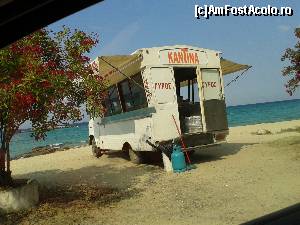 [P22] Kalogria Beach - rulota/kantina mobilă. » foto by bogumil
 - 
<span class="allrVoted glyphicon glyphicon-heart hidden" id="av630919"></span>
<a class="m-l-10 hidden" id="sv630919" onclick="voting_Foto_DelVot(,630919,10079)" role="button">șterge vot <span class="glyphicon glyphicon-remove"></span></a>
<a id="v9630919" class=" c-red"  onclick="voting_Foto_SetVot(630919)" role="button"><span class="glyphicon glyphicon-heart-empty"></span> <b>LIKE</b> = Votează poza</a> <img class="hidden"  id="f630919W9" src="/imagini/loader.gif" border="0" /><span class="AjErrMes hidden" id="e630919ErM"></span>