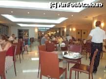 [P01] Sala de mese din restaurant » foto by gianimary
 - 
<span class="allrVoted glyphicon glyphicon-heart hidden" id="av252125"></span>
<a class="m-l-10 hidden" id="sv252125" onclick="voting_Foto_DelVot(,252125,10114)" role="button">șterge vot <span class="glyphicon glyphicon-remove"></span></a>
<a id="v9252125" class=" c-red"  onclick="voting_Foto_SetVot(252125)" role="button"><span class="glyphicon glyphicon-heart-empty"></span> <b>LIKE</b> = Votează poza</a> <img class="hidden"  id="f252125W9" src="/imagini/loader.gif" border="0" /><span class="AjErrMes hidden" id="e252125ErM"></span>