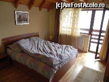 [P12] O altă cameră dublă, cu balcon pe faţadă.  » foto by abancor
 - 
<span class="allrVoted glyphicon glyphicon-heart hidden" id="av430631"></span>
<a class="m-l-10 hidden" id="sv430631" onclick="voting_Foto_DelVot(,430631,10125)" role="button">șterge vot <span class="glyphicon glyphicon-remove"></span></a>
<a id="v9430631" class=" c-red"  onclick="voting_Foto_SetVot(430631)" role="button"><span class="glyphicon glyphicon-heart-empty"></span> <b>LIKE</b> = Votează poza</a> <img class="hidden"  id="f430631W9" src="/imagini/loader.gif" border="0" /><span class="AjErrMes hidden" id="e430631ErM"></span>