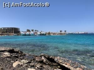 P10 [APR-2022] Zonă de snorkeling,în fundal se vede și Hurghada Marina