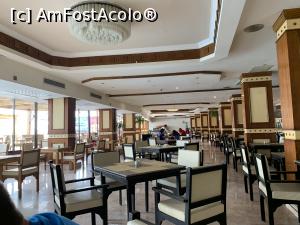 [P17] Restaurantul principal » foto by AZE
 - 
<span class="allrVoted glyphicon glyphicon-heart hidden" id="av1295724"></span>
<a class="m-l-10 hidden" id="sv1295724" onclick="voting_Foto_DelVot(,1295724,10127)" role="button">șterge vot <span class="glyphicon glyphicon-remove"></span></a>
<a id="v91295724" class=" c-red"  onclick="voting_Foto_SetVot(1295724)" role="button"><span class="glyphicon glyphicon-heart-empty"></span> <b>LIKE</b> = Votează poza</a> <img class="hidden"  id="f1295724W9" src="/imagini/loader.gif" border="0" /><span class="AjErrMes hidden" id="e1295724ErM"></span>