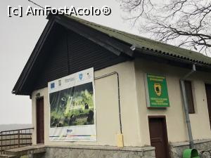 [P17] casa unde sunt animalele impaiate » foto by Dan&Ema
 - 
<span class="allrVoted glyphicon glyphicon-heart hidden" id="av1211225"></span>
<a class="m-l-10 hidden" id="sv1211225" onclick="voting_Foto_DelVot(,1211225,10135)" role="button">șterge vot <span class="glyphicon glyphicon-remove"></span></a>
<a id="v91211225" class=" c-red"  onclick="voting_Foto_SetVot(1211225)" role="button"><span class="glyphicon glyphicon-heart-empty"></span> <b>LIKE</b> = Votează poza</a> <img class="hidden"  id="f1211225W9" src="/imagini/loader.gif" border="0" /><span class="AjErrMes hidden" id="e1211225ErM"></span>