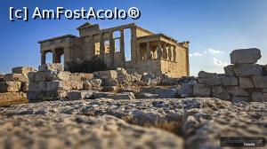 [P19] Erechtheion, Acropole » foto by webSorin
 - 
<span class="allrVoted glyphicon glyphicon-heart hidden" id="av1144639"></span>
<a class="m-l-10 hidden" id="sv1144639" onclick="voting_Foto_DelVot(,1144639,10140)" role="button">șterge vot <span class="glyphicon glyphicon-remove"></span></a>
<a id="v91144639" class=" c-red"  onclick="voting_Foto_SetVot(1144639)" role="button"><span class="glyphicon glyphicon-heart-empty"></span> <b>LIKE</b> = Votează poza</a> <img class="hidden"  id="f1144639W9" src="/imagini/loader.gif" border="0" /><span class="AjErrMes hidden" id="e1144639ErM"></span>