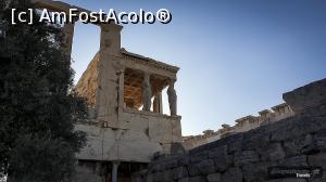 [P21] Erechtheion, Acropole » foto by webSorin
 - 
<span class="allrVoted glyphicon glyphicon-heart hidden" id="av1144641"></span>
<a class="m-l-10 hidden" id="sv1144641" onclick="voting_Foto_DelVot(,1144641,10140)" role="button">șterge vot <span class="glyphicon glyphicon-remove"></span></a>
<a id="v91144641" class=" c-red"  onclick="voting_Foto_SetVot(1144641)" role="button"><span class="glyphicon glyphicon-heart-empty"></span> <b>LIKE</b> = Votează poza</a> <img class="hidden"  id="f1144641W9" src="/imagini/loader.gif" border="0" /><span class="AjErrMes hidden" id="e1144641ErM"></span>