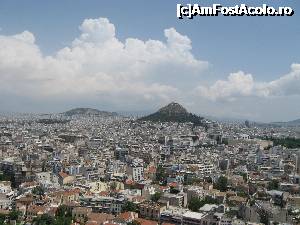 [P21] 21. Vedere de sus a unei părți a orașului. În fundal se vede Muntele Lycabettus. » foto by doinafil
 - 
<span class="allrVoted glyphicon glyphicon-heart hidden" id="av704702"></span>
<a class="m-l-10 hidden" id="sv704702" onclick="voting_Foto_DelVot(,704702,10140)" role="button">șterge vot <span class="glyphicon glyphicon-remove"></span></a>
<a id="v9704702" class=" c-red"  onclick="voting_Foto_SetVot(704702)" role="button"><span class="glyphicon glyphicon-heart-empty"></span> <b>LIKE</b> = Votează poza</a> <img class="hidden"  id="f704702W9" src="/imagini/loader.gif" border="0" /><span class="AjErrMes hidden" id="e704702ErM"></span>