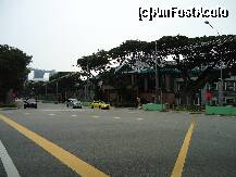 [P02] fatada dinspre strada,complexul Esplanade si hotelul Marina Bay Sands se vad in stanga » foto by station5*
 - 
<span class="allrVoted glyphicon glyphicon-heart hidden" id="av253646"></span>
<a class="m-l-10 hidden" id="sv253646" onclick="voting_Foto_DelVot(,253646,10155)" role="button">șterge vot <span class="glyphicon glyphicon-remove"></span></a>
<a id="v9253646" class=" c-red"  onclick="voting_Foto_SetVot(253646)" role="button"><span class="glyphicon glyphicon-heart-empty"></span> <b>LIKE</b> = Votează poza</a> <img class="hidden"  id="f253646W9" src="/imagini/loader.gif" border="0" /><span class="AjErrMes hidden" id="e253646ErM"></span>