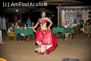 [P02] Belly dancer » foto by basaku
 - 
<span class="allrVoted glyphicon glyphicon-heart hidden" id="av1034967"></span>
<a class="m-l-10 hidden" id="sv1034967" onclick="voting_Foto_DelVot(,1034967,10183)" role="button">șterge vot <span class="glyphicon glyphicon-remove"></span></a>
<a id="v91034967" class=" c-red"  onclick="voting_Foto_SetVot(1034967)" role="button"><span class="glyphicon glyphicon-heart-empty"></span> <b>LIKE</b> = Votează poza</a> <img class="hidden"  id="f1034967W9" src="/imagini/loader.gif" border="0" /><span class="AjErrMes hidden" id="e1034967ErM"></span>