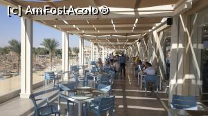 [P19] pe terasa restaurantului principal » foto by elenaadina
 - 
<span class="allrVoted glyphicon glyphicon-heart hidden" id="av1279289"></span>
<a class="m-l-10 hidden" id="sv1279289" onclick="voting_Foto_DelVot(,1279289,10186)" role="button">șterge vot <span class="glyphicon glyphicon-remove"></span></a>
<a id="v91279289" class=" c-red"  onclick="voting_Foto_SetVot(1279289)" role="button"><span class="glyphicon glyphicon-heart-empty"></span> <b>LIKE</b> = Votează poza</a> <img class="hidden"  id="f1279289W9" src="/imagini/loader.gif" border="0" /><span class="AjErrMes hidden" id="e1279289ErM"></span>