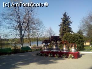 [P17] Mănăstirea Cernica, în fața porții » foto by Mioritik
 - 
<span class="allrVoted glyphicon glyphicon-heart hidden" id="av1294542"></span>
<a class="m-l-10 hidden" id="sv1294542" onclick="voting_Foto_DelVot(,1294542,10204)" role="button">șterge vot <span class="glyphicon glyphicon-remove"></span></a>
<a id="v91294542" class=" c-red"  onclick="voting_Foto_SetVot(1294542)" role="button"><span class="glyphicon glyphicon-heart-empty"></span> <b>LIKE</b> = Votează poza</a> <img class="hidden"  id="f1294542W9" src="/imagini/loader.gif" border="0" /><span class="AjErrMes hidden" id="e1294542ErM"></span>