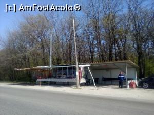 [P02] Stația de autobuz Mănăstirea Cernica » foto by Mioritik
 - 
<span class="allrVoted glyphicon glyphicon-heart hidden" id="av1294527"></span>
<a class="m-l-10 hidden" id="sv1294527" onclick="voting_Foto_DelVot(,1294527,10204)" role="button">șterge vot <span class="glyphicon glyphicon-remove"></span></a>
<a id="v91294527" class=" c-red"  onclick="voting_Foto_SetVot(1294527)" role="button"><span class="glyphicon glyphicon-heart-empty"></span> <b>LIKE</b> = Votează poza</a> <img class="hidden"  id="f1294527W9" src="/imagini/loader.gif" border="0" /><span class="AjErrMes hidden" id="e1294527ErM"></span>