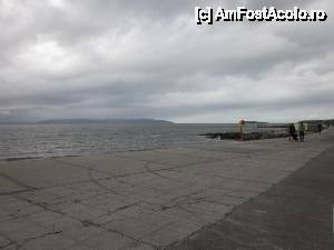 [P11] Salthill - în dreapta, capăt, se afă peretele cu vremea 'bună'!  » foto by le_maitre
 - 
<span class="allrVoted glyphicon glyphicon-heart hidden" id="av512609"></span>
<a class="m-l-10 hidden" id="sv512609" onclick="voting_Foto_DelVot(,512609,10242)" role="button">șterge vot <span class="glyphicon glyphicon-remove"></span></a>
<a id="v9512609" class=" c-red"  onclick="voting_Foto_SetVot(512609)" role="button"><span class="glyphicon glyphicon-heart-empty"></span> <b>LIKE</b> = Votează poza</a> <img class="hidden"  id="f512609W9" src="/imagini/loader.gif" border="0" /><span class="AjErrMes hidden" id="e512609ErM"></span>