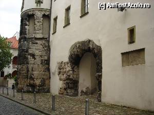 [P04] Regensburg - Porta Praetoria » foto by doda
 - 
<span class="allrVoted glyphicon glyphicon-heart hidden" id="av338785"></span>
<a class="m-l-10 hidden" id="sv338785" onclick="voting_Foto_DelVot(,338785,10278)" role="button">șterge vot <span class="glyphicon glyphicon-remove"></span></a>
<a id="v9338785" class=" c-red"  onclick="voting_Foto_SetVot(338785)" role="button"><span class="glyphicon glyphicon-heart-empty"></span> <b>LIKE</b> = Votează poza</a> <img class="hidden"  id="f338785W9" src="/imagini/loader.gif" border="0" /><span class="AjErrMes hidden" id="e338785ErM"></span>