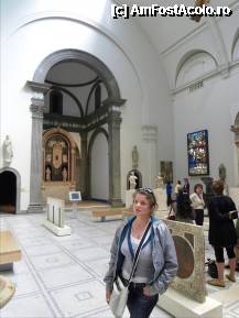 [P112] Victoria and Albert Museum » foto by TraianS
 - 
<span class="allrVoted glyphicon glyphicon-heart hidden" id="av223038"></span>
<a class="m-l-10 hidden" id="sv223038" onclick="voting_Foto_DelVot(,223038,10282)" role="button">șterge vot <span class="glyphicon glyphicon-remove"></span></a>
<a id="v9223038" class=" c-red"  onclick="voting_Foto_SetVot(223038)" role="button"><span class="glyphicon glyphicon-heart-empty"></span> <b>LIKE</b> = Votează poza</a> <img class="hidden"  id="f223038W9" src="/imagini/loader.gif" border="0" /><span class="AjErrMes hidden" id="e223038ErM"></span>