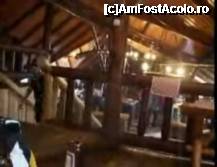[P05] Privire de ansamblu a restaurantului de la masa noastra plina cu tochituri la ceaun incalzite cu spirtiere(foto mobil) » foto by florintoma
 - 
<span class="allrVoted glyphicon glyphicon-heart hidden" id="av259868"></span>
<a class="m-l-10 hidden" id="sv259868" onclick="voting_Foto_DelVot(,259868,10283)" role="button">șterge vot <span class="glyphicon glyphicon-remove"></span></a>
<a id="v9259868" class=" c-red"  onclick="voting_Foto_SetVot(259868)" role="button"><span class="glyphicon glyphicon-heart-empty"></span> <b>LIKE</b> = Votează poza</a> <img class="hidden"  id="f259868W9" src="/imagini/loader.gif" border="0" /><span class="AjErrMes hidden" id="e259868ErM"></span>