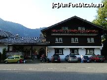 [P01] Hotelul Alpenhof, vazut si pozat de dimineata » foto by ileanaxperta*
 - 
<span class="allrVoted glyphicon glyphicon-heart hidden" id="av259887"></span>
<a class="m-l-10 hidden" id="sv259887" onclick="voting_Foto_DelVot(,259887,10284)" role="button">șterge vot <span class="glyphicon glyphicon-remove"></span></a>
<a id="v9259887" class=" c-red"  onclick="voting_Foto_SetVot(259887)" role="button"><span class="glyphicon glyphicon-heart-empty"></span> <b>LIKE</b> = Votează poza</a> <img class="hidden"  id="f259887W9" src="/imagini/loader.gif" border="0" /><span class="AjErrMes hidden" id="e259887ErM"></span>