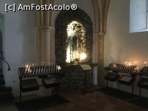 [P30] Mondsee-Aici pot fi aprinse lumanarile » foto by mishu
 - 
<span class="allrVoted glyphicon glyphicon-heart hidden" id="av1161849"></span>
<a class="m-l-10 hidden" id="sv1161849" onclick="voting_Foto_DelVot(,1161849,10292)" role="button">șterge vot <span class="glyphicon glyphicon-remove"></span></a>
<a id="v91161849" class=" c-red"  onclick="voting_Foto_SetVot(1161849)" role="button"><span class="glyphicon glyphicon-heart-empty"></span> <b>LIKE</b> = Votează poza</a> <img class="hidden"  id="f1161849W9" src="/imagini/loader.gif" border="0" /><span class="AjErrMes hidden" id="e1161849ErM"></span>