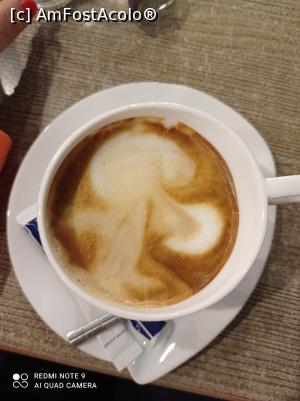 [P25] O cafea atat de tare ca statea lingurita dreapta in ea  :) » foto by PiticVerde
 - 
<span class="allrVoted glyphicon glyphicon-heart hidden" id="av1266550"></span>
<a class="m-l-10 hidden" id="sv1266550" onclick="voting_Foto_DelVot(,1266550,10319)" role="button">șterge vot <span class="glyphicon glyphicon-remove"></span></a>
<a id="v91266550" class=" c-red"  onclick="voting_Foto_SetVot(1266550)" role="button"><span class="glyphicon glyphicon-heart-empty"></span> <b>LIKE</b> = Votează poza</a> <img class="hidden"  id="f1266550W9" src="/imagini/loader.gif" border="0" /><span class="AjErrMes hidden" id="e1266550ErM"></span>