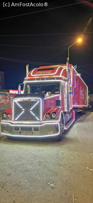 [P01] În fața intrării principale - Camionul Coca-Cola » foto by ⭐ValentinB_88⭐
 - 
<span class="allrVoted glyphicon glyphicon-heart hidden" id="av1406097"></span>
<a class="m-l-10 hidden" id="sv1406097" onclick="voting_Foto_DelVot(,1406097,10344)" role="button">șterge vot <span class="glyphicon glyphicon-remove"></span></a>
<a id="v91406097" class=" c-red"  onclick="voting_Foto_SetVot(1406097)" role="button"><span class="glyphicon glyphicon-heart-empty"></span> <b>LIKE</b> = Votează poza</a> <img class="hidden"  id="f1406097W9" src="/imagini/loader.gif" border="0" /><span class="AjErrMes hidden" id="e1406097ErM"></span>
