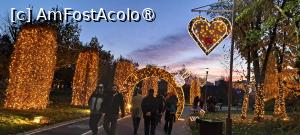 [P03] 3. Aleile parcului împodobite. » foto by doinafil
 - 
<span class="allrVoted glyphicon glyphicon-heart hidden" id="av1402244"></span>
<a class="m-l-10 hidden" id="sv1402244" onclick="voting_Foto_DelVot(,1402244,10344)" role="button">șterge vot <span class="glyphicon glyphicon-remove"></span></a>
<a id="v91402244" class=" c-red"  onclick="voting_Foto_SetVot(1402244)" role="button"><span class="glyphicon glyphicon-heart-empty"></span> <b>LIKE</b> = Votează poza</a> <img class="hidden"  id="f1402244W9" src="/imagini/loader.gif" border="0" /><span class="AjErrMes hidden" id="e1402244ErM"></span>
