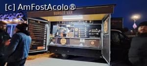 [P07] 7. Nu e coadă la Burger Van.... » foto by doinafil
 - 
<span class="allrVoted glyphicon glyphicon-heart hidden" id="av1402248"></span>
<a class="m-l-10 hidden" id="sv1402248" onclick="voting_Foto_DelVot(,1402248,10344)" role="button">șterge vot <span class="glyphicon glyphicon-remove"></span></a>
<a id="v91402248" class=" c-red"  onclick="voting_Foto_SetVot(1402248)" role="button"><span class="glyphicon glyphicon-heart-empty"></span> <b>LIKE</b> = Votează poza</a> <img class="hidden"  id="f1402248W9" src="/imagini/loader.gif" border="0" /><span class="AjErrMes hidden" id="e1402248ErM"></span>