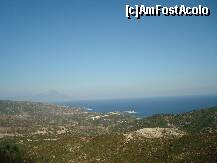 [P23] Panorama de pe platforma rutiera KALAMITI.In departare muntele ATHOS. » foto by valcat
 - 
<span class="allrVoted glyphicon glyphicon-heart hidden" id="av263514"></span>
<a class="m-l-10 hidden" id="sv263514" onclick="voting_Foto_DelVot(,263514,10352)" role="button">șterge vot <span class="glyphicon glyphicon-remove"></span></a>
<a id="v9263514" class=" c-red"  onclick="voting_Foto_SetVot(263514)" role="button"><span class="glyphicon glyphicon-heart-empty"></span> <b>LIKE</b> = Votează poza</a> <img class="hidden"  id="f263514W9" src="/imagini/loader.gif" border="0" /><span class="AjErrMes hidden" id="e263514ErM"></span>