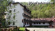 [P01] Pensiunea Sibiel. În corpul din stânga camerele pe 3 niveluri și cu balcon comun. În centru corpul cu sala de conferințe și sauna » foto by bog68
 - 
<span class="allrVoted glyphicon glyphicon-heart hidden" id="av495510"></span>
<a class="m-l-10 hidden" id="sv495510" onclick="voting_Foto_DelVot(,495510,10358)" role="button">șterge vot <span class="glyphicon glyphicon-remove"></span></a>
<a id="v9495510" class=" c-red"  onclick="voting_Foto_SetVot(495510)" role="button"><span class="glyphicon glyphicon-heart-empty"></span> <b>LIKE</b> = Votează poza</a> <img class="hidden"  id="f495510W9" src="/imagini/loader.gif" border="0" /><span class="AjErrMes hidden" id="e495510ErM"></span>