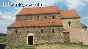 [P22] Bazilica Cisnadioara în exterior » foto by adialexe
 - 
<span class="allrVoted glyphicon glyphicon-heart hidden" id="av893655"></span>
<a class="m-l-10 hidden" id="sv893655" onclick="voting_Foto_DelVot(,893655,10358)" role="button">șterge vot <span class="glyphicon glyphicon-remove"></span></a>
<a id="v9893655" class=" c-red"  onclick="voting_Foto_SetVot(893655)" role="button"><span class="glyphicon glyphicon-heart-empty"></span> <b>LIKE</b> = Votează poza</a> <img class="hidden"  id="f893655W9" src="/imagini/loader.gif" border="0" /><span class="AjErrMes hidden" id="e893655ErM"></span>