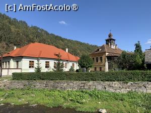 [P23] Tilișca,primăria » foto by AZE
 - 
<span class="allrVoted glyphicon glyphicon-heart hidden" id="av1390503"></span>
<a class="m-l-10 hidden" id="sv1390503" onclick="voting_Foto_DelVot(,1390503,10358)" role="button">șterge vot <span class="glyphicon glyphicon-remove"></span></a>
<a id="v91390503" class=" c-red"  onclick="voting_Foto_SetVot(1390503)" role="button"><span class="glyphicon glyphicon-heart-empty"></span> <b>LIKE</b> = Votează poza</a> <img class="hidden"  id="f1390503W9" src="/imagini/loader.gif" border="0" /><span class="AjErrMes hidden" id="e1390503ErM"></span>