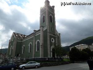 [P21] Biserica ,,Sf. Mihail si Gavril'' din Gura Raului.  » foto by Safta Radu
 - 
<span class="allrVoted glyphicon glyphicon-heart hidden" id="av615328"></span>
<a class="m-l-10 hidden" id="sv615328" onclick="voting_Foto_DelVot(,615328,10358)" role="button">șterge vot <span class="glyphicon glyphicon-remove"></span></a>
<a id="v9615328" class=" c-red"  onclick="voting_Foto_SetVot(615328)" role="button"><span class="glyphicon glyphicon-heart-empty"></span> <b>LIKE</b> = Votează poza</a> <img class="hidden"  id="f615328W9" src="/imagini/loader.gif" border="0" /><span class="AjErrMes hidden" id="e615328ErM"></span>