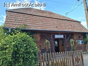 [P11] Magazinul sătesc » foto by Carmen Ion
 - 
<span class="allrVoted glyphicon glyphicon-heart hidden" id="av1510374"></span>
<a class="m-l-10 hidden" id="sv1510374" onclick="voting_Foto_DelVot(,1510374,10358)" role="button">șterge vot <span class="glyphicon glyphicon-remove"></span></a>
<a id="v91510374" class=" c-red"  onclick="voting_Foto_SetVot(1510374)" role="button"><span class="glyphicon glyphicon-heart-empty"></span> <b>LIKE</b> = Votează poza</a> <img class="hidden"  id="f1510374W9" src="/imagini/loader.gif" border="0" /><span class="AjErrMes hidden" id="e1510374ErM"></span>