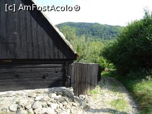 [P11] Uliță secundară în Cacova.  » foto by tata123 🔱
 - 
<span class="allrVoted glyphicon glyphicon-heart hidden" id="av905047"></span>
<a class="m-l-10 hidden" id="sv905047" onclick="voting_Foto_DelVot(,905047,10358)" role="button">șterge vot <span class="glyphicon glyphicon-remove"></span></a>
<a id="v9905047" class=" c-red"  onclick="voting_Foto_SetVot(905047)" role="button"><span class="glyphicon glyphicon-heart-empty"></span> <b>LIKE</b> = Votează poza</a> <img class="hidden"  id="f905047W9" src="/imagini/loader.gif" border="0" /><span class="AjErrMes hidden" id="e905047ErM"></span>