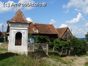 [P12] Altă troiță veche - Cacova (Fântânele).  » foto by tata123 🔱
 - 
<span class="allrVoted glyphicon glyphicon-heart hidden" id="av905048"></span>
<a class="m-l-10 hidden" id="sv905048" onclick="voting_Foto_DelVot(,905048,10358)" role="button">șterge vot <span class="glyphicon glyphicon-remove"></span></a>
<a id="v9905048" class=" c-red"  onclick="voting_Foto_SetVot(905048)" role="button"><span class="glyphicon glyphicon-heart-empty"></span> <b>LIKE</b> = Votează poza</a> <img class="hidden"  id="f905048W9" src="/imagini/loader.gif" border="0" /><span class="AjErrMes hidden" id="e905048ErM"></span>