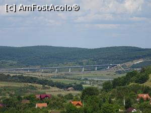 [P13] Viaductul Săcel - vedere din Cacova.  » foto by tata123 🔱
 - 
<span class="allrVoted glyphicon glyphicon-heart hidden" id="av905049"></span>
<a class="m-l-10 hidden" id="sv905049" onclick="voting_Foto_DelVot(,905049,10358)" role="button">șterge vot <span class="glyphicon glyphicon-remove"></span></a>
<a id="v9905049" class=" c-red"  onclick="voting_Foto_SetVot(905049)" role="button"><span class="glyphicon glyphicon-heart-empty"></span> <b>LIKE</b> = Votează poza</a> <img class="hidden"  id="f905049W9" src="/imagini/loader.gif" border="0" /><span class="AjErrMes hidden" id="e905049ErM"></span>