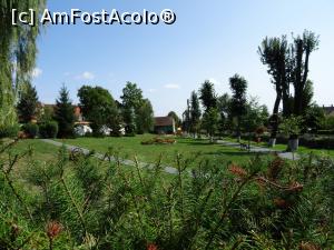 [P03] Parcul Nicolae Hențiu - Săliște.  » foto by tata123 🔱
 - 
<span class="allrVoted glyphicon glyphicon-heart hidden" id="av906599"></span>
<a class="m-l-10 hidden" id="sv906599" onclick="voting_Foto_DelVot(,906599,10358)" role="button">șterge vot <span class="glyphicon glyphicon-remove"></span></a>
<a id="v9906599" class=" c-red"  onclick="voting_Foto_SetVot(906599)" role="button"><span class="glyphicon glyphicon-heart-empty"></span> <b>LIKE</b> = Votează poza</a> <img class="hidden"  id="f906599W9" src="/imagini/loader.gif" border="0" /><span class="AjErrMes hidden" id="e906599ErM"></span>